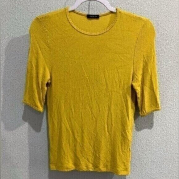 GOLDSIGN Ribbed Neutral Feminine Contemporary Stretch Holiday Luxury Tee - Picture 1 of 8